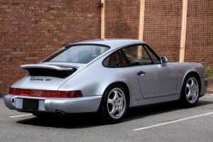 Porsche 911 Carrera RS 3.6 Touring 1992 года  (WW)